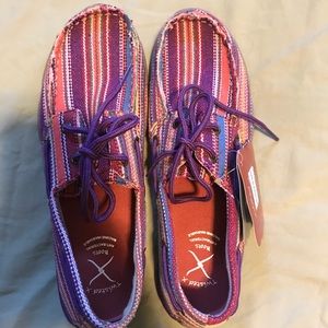 Twisted x slip ons never worn